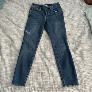 Good american size 4/27 jeans